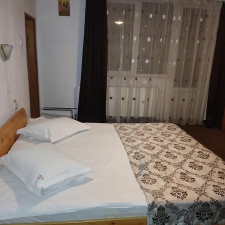 Pensiunea Sorina Casa Alba Moeciu De Sus Ngoại thất bức ảnh